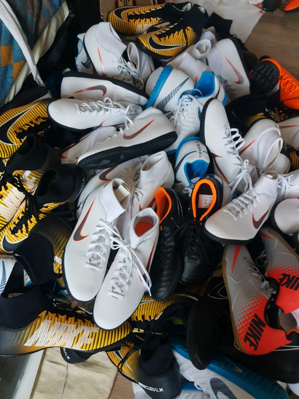 wholesale football boots